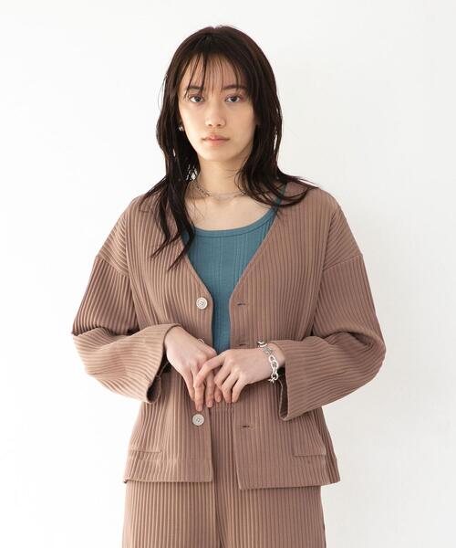 FEELING MADE（フィーリングメイド）の「FEELING MADE ストレッチリブ Vネック カーディガン（カーディガン/ボレロ・レディース・ブラック/ケリー/ベージュ・FREE）」の16枚目の写真