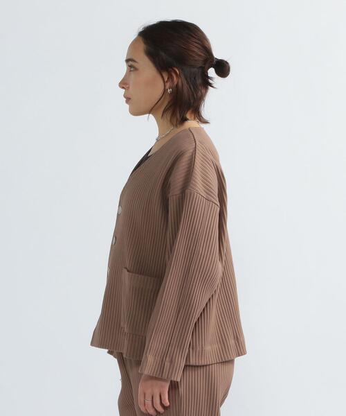 FEELING MADE（フィーリングメイド）の「FEELING MADE ストレッチリブ Vネック カーディガン（カーディガン/ボレロ・レディース・ブラック/ケリー/ベージュ・FREE）」の10枚目の写真