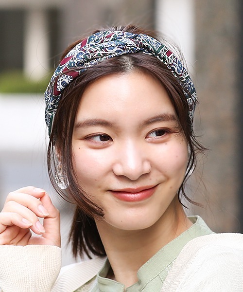 チチカカ(チチカカ)の「エスニック総柄ヘアバンド(ヘアバンド・レディース・レッド/ブルー/グリーン・FREE)」の9枚目の写真