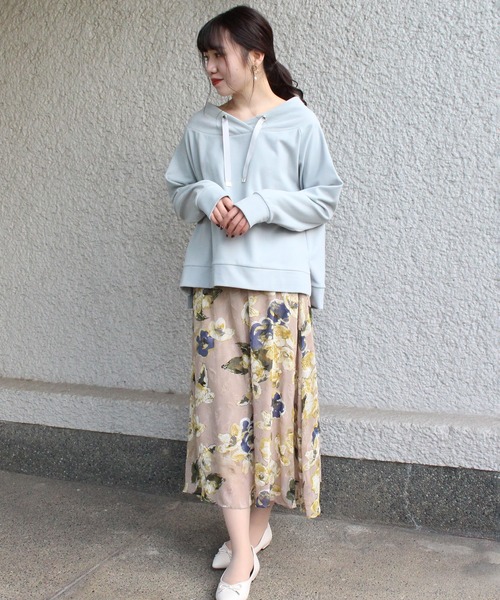 ASTORIA ODIER(アストリアオディール)の「シフォン花柄ロングスカート(スカート・レディース・ブラック/ベージュ/モカ・MEDIUM)」の11枚目の写真