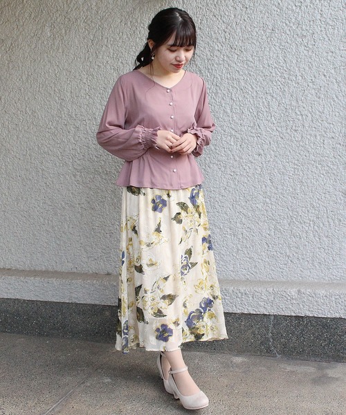 ASTORIA ODIER(アストリアオディール)の「シフォン花柄ロングスカート(スカート・レディース・ブラック/ベージュ/モカ・MEDIUM)」の16枚目の写真
