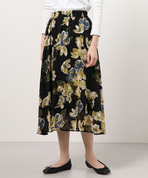 ASTORIA ODIER(アストリアオディール)の「シフォン花柄ロングスカート(スカート・レディース・ブラック/ベージュ/モカ・MEDIUM)」の17枚目の写真