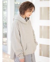 前ポケット付き前後差フーディー