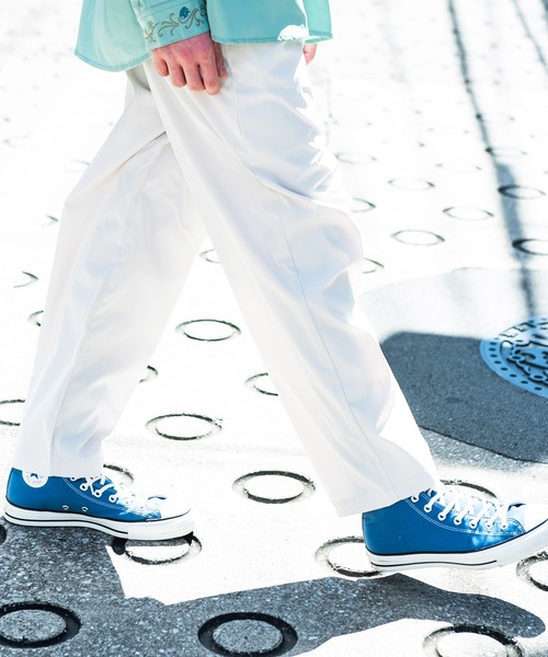 8(eight)(エイト)の「無地ワイドテーパードパンツ(スラックス・メンズ・ホワイト/ベージュ/ブラック/ベージュ系その他・MEDIUM/LARGE)」の2枚目の写真