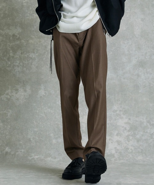 act'm（アクトム）の「センタープリーツ スリムストレートスラックスパンツ（スラックス・メンズ・ブラック/チェック/チョコ・S/M/L）」の2枚目の写真