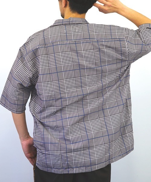 GGD（ジージーディー）の「レトロ調ﾜｲﾄﾞシルエットオープンカラーｼｬツ（シャツ/ブラウス・レディース・グレー/ホワイト/アイボリー/オフホワイト/グレー系その他3/グレー系その他2/グレー系その他4・L/M/LL）」の17枚目の写真