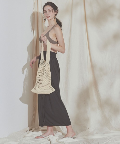 SEA DRESS（シードレス）の「ﾎﾟｰﾁ付ｸﾛｼｪ編みﾜﾝｼｮﾙﾀﾞｰﾊﾞｯｸﾞ（ショルダーバッグ・レディース・アイボリー/ブラウン・FREE）」の6枚目の写真
