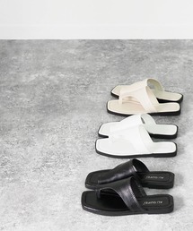 Riberry | スクエアトゥトングサンダル(サンダル)