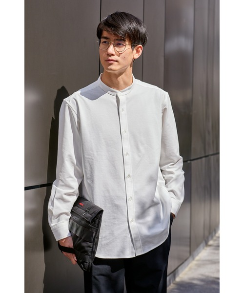 NAVY（ネイビー）の「マジかる 首回りをすっきり清潔感のある印象に バンドカラーシャツ ソロテックス(R)を織り合わせた軽い素材で快適な着心地（シャツ/ブラウス・メンズ・ブラック/グレー/ホワイト・L/XL/M/S）」の2枚目の写真