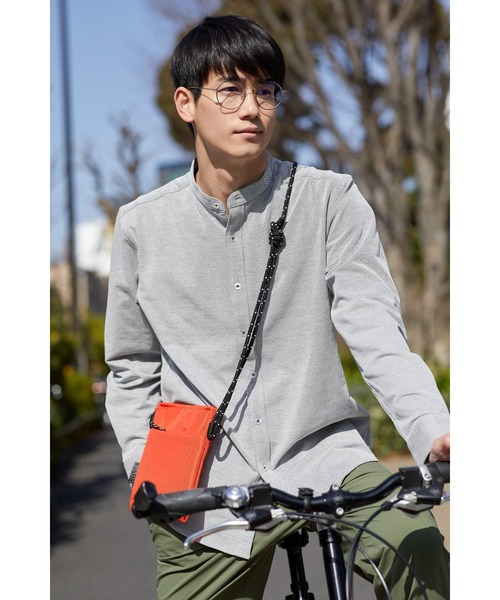 NAVY（ネイビー）の「マジかる 首回りをすっきり清潔感のある印象に バンドカラーシャツ ソロテックス(R)を織り合わせた軽い素材で快適な着心地（シャツ/ブラウス・メンズ・ブラック/グレー/ホワイト・L/XL/M/S）」の22枚目の写真