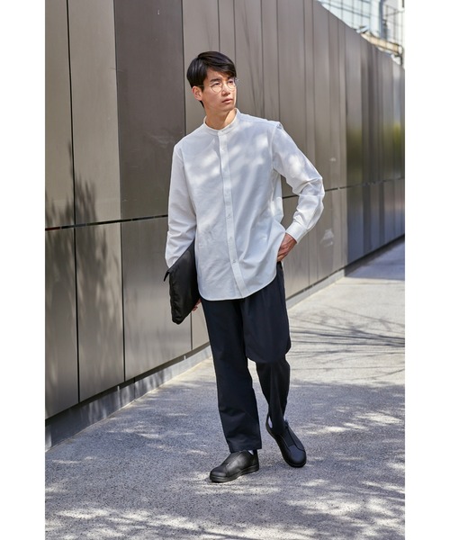 NAVY（ネイビー）の「マジかる 首回りをすっきり清潔感のある印象に バンドカラーシャツ ソロテックス(R)を織り合わせた軽い素材で快適な着心地（シャツ/ブラウス・メンズ・ブラック/グレー/ホワイト・L/XL/M/S）」の16枚目の写真