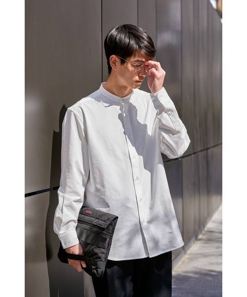 NAVY（ネイビー）の「マジかる 首回りをすっきり清潔感のある印象に バンドカラーシャツ ソロテックス(R)を織り合わせた軽い素材で快適な着心地（シャツ/ブラウス・メンズ・ブラック/グレー/ホワイト・L/XL/M/S）」の6枚目の写真