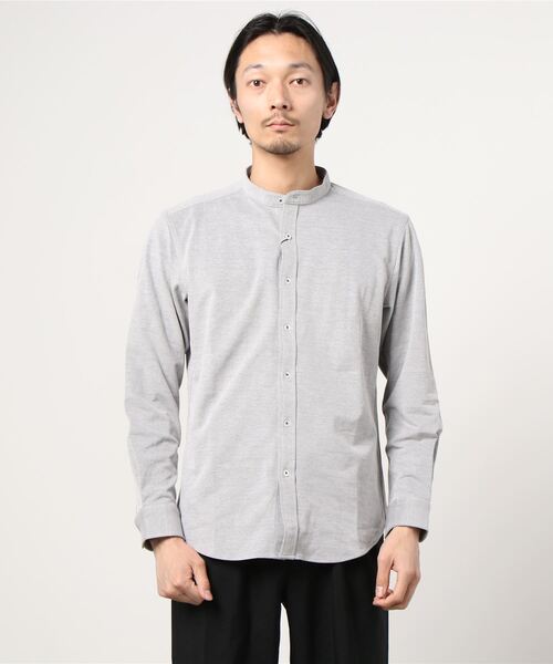 NAVY（ネイビー）の「マジかる 首回りをすっきり清潔感のある印象に バンドカラーシャツ ソロテックス(R)を織り合わせた軽い素材で快適な着心地（シャツ/ブラウス・メンズ・ブラック/グレー/ホワイト・L/XL/M/S）」の4枚目の写真