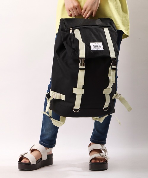 PRODUCTY WARRANTY（プロダクティワランティ）の「【PRODUCTY WARRANTY】 DOUBLE STRAP COLOR TAPE BACK PACK WHITE LABEL ダブルストラップバックパック（バックパック/リュック・レディース・チャコールグレー/ネイビー/カモフラージュ/ブラック×ホワイト/ブラック×ブラック・FREE）」の2枚目の写真