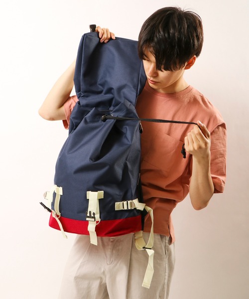 PRODUCTY WARRANTY（プロダクティワランティ）の「【PRODUCTY WARRANTY】 DOUBLE STRAP COLOR TAPE BACK PACK WHITE LABEL ダブルストラップバックパック（バックパック/リュック・レディース・チャコールグレー/ネイビー/カモフラージュ/ブラック×ホワイト/ブラック×ブラック・FREE）」の7枚目の写真