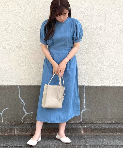 Mysa&Liina(ミーサリーナ)の「スクエアバッグ(ショルダーバッグ・レディース・ブラック/アイボリー/アニマル・M)」の14枚目の写真