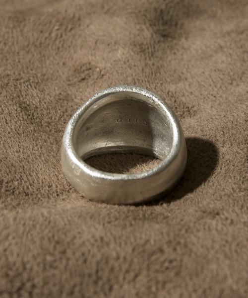 GILD(ギルド)の「GILD ギルド / Distortion roundness ring ability限定 リング 指輪 / G212-RI01(リング・メンズ・シルバー/ゴールド・11号/15号/9号/19号/7号/21号/17号/13号)」の8枚目の写真