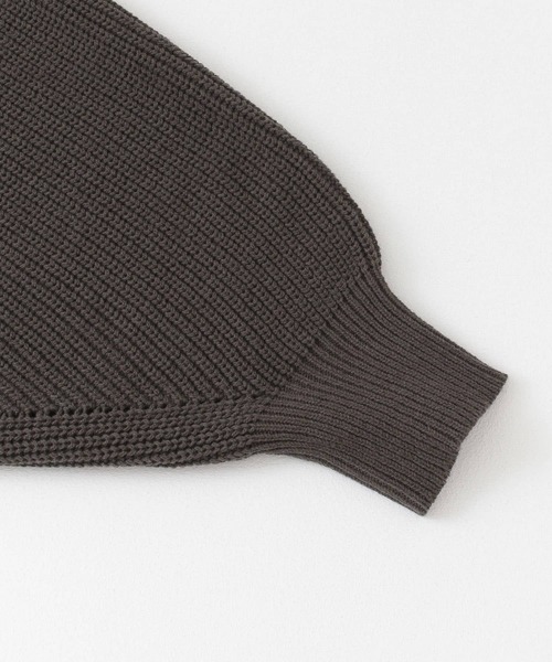 LAATO（ラート）の「VOLUME CARDIGAN（カーディガン/ボレロ・レディース・ベージュ/ブラウン・FREE）」の8枚目の写真