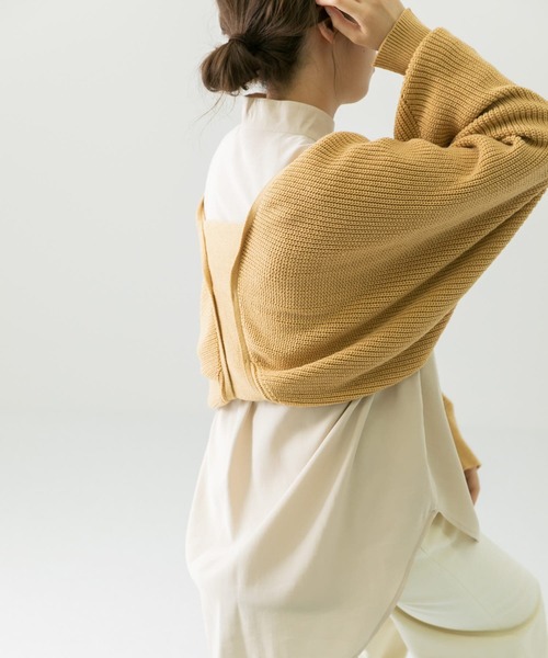 LAATO（ラート）の「VOLUME CARDIGAN（カーディガン/ボレロ・レディース・ベージュ/ブラウン・FREE）」の19枚目の写真