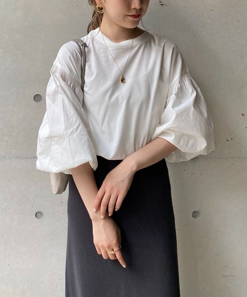 CAPRICIEUX LE'MAGE（カプリシューレマージュ）の「ドッキングパフロンT（Tシャツ/カットソー・レディース・ホワイト/ブラック・FREE）」の2枚目の写真