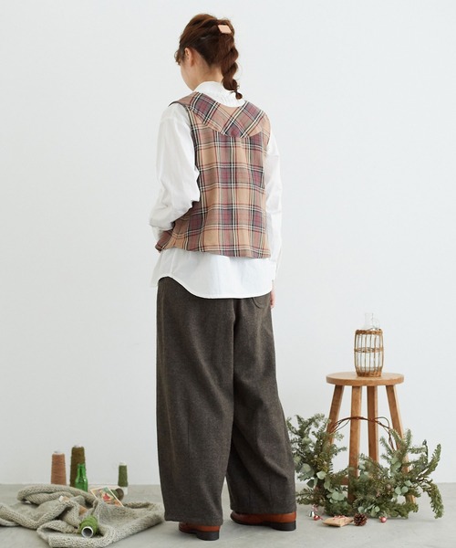 chambre de charme（シャンブルドゥシャーム）の「cdc コットン/ウール　チェック　まんまるベスト（ベスト・レディース・ブラウン/グリーン・FREE）」の8枚目の写真