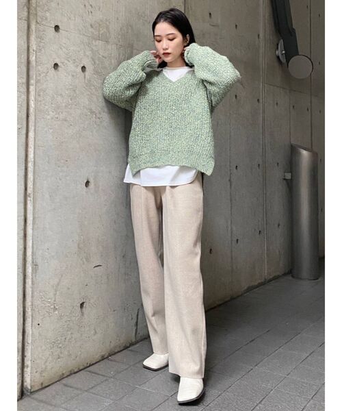 MURUA（ムルーア）の「ボリュームスリーブバルキーニット（ニット/セーター・レディース・アイボリー/グリーン/パープル・FREE）」の9枚目の写真