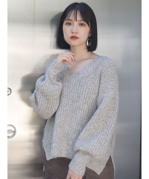 MURUA（ムルーア）の「ボリュームスリーブバルキーニット（ニット/セーター・レディース・アイボリー/グリーン/パープル・FREE）」の12枚目の写真