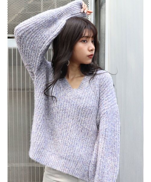 MURUA（ムルーア）の「ボリュームスリーブバルキーニット（ニット/セーター・レディース・アイボリー/グリーン/パープル・FREE）」の5枚目の写真