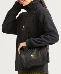 adidas（アディダス）の「ミニ ダッフルバッグ / アディダスオリジナルス（ショルダーバッグ・キッズ）」