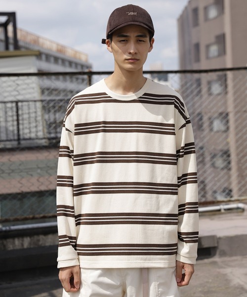 niko and...（ニコアンド）の「エコマルチボーダーロンＴ（Tシャツ/カットソー・メンズ・ブラウン/アイボリー/チャコール・MEDIUM/LARGE）」の8枚目の写真