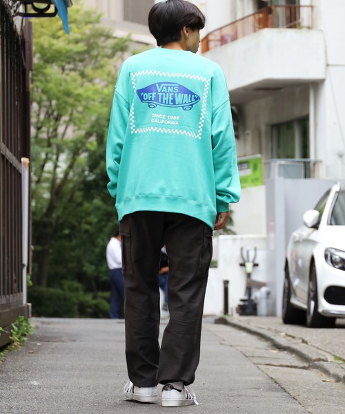 VANS（バンズ）の「VANS/ヴァンズ M CHECKER BOX Crew Sweat バックグラフィック クルー スウェット（スウェット・メンズ・ホワイト/ブラック/ベージュ/グリーン・M/L/XL）」の8枚目の写真
