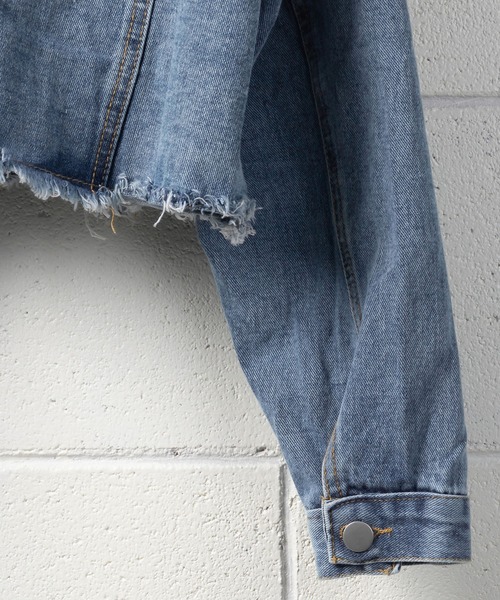 me+em select（ミームセレクト）の「ショート丈デニムジャケット（デニムジャケット・レディース・ブラック/ブルー・FREE）」の17枚目の写真