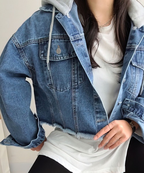 me+em select（ミームセレクト）の「ショート丈デニムジャケット（デニムジャケット・レディース・ブラック/ブルー・FREE）」の3枚目の写真