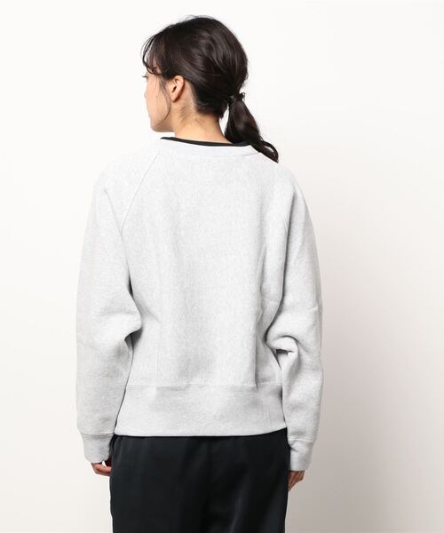 Champion（チャンピオン）の「【CHAMPION】スウェットプルオーバー（ニット/セーター・レディース・オフホワイト/ブラック/MD.GRY・2）」の5枚目の写真