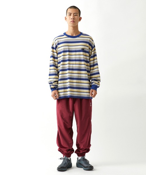 LMCの「【LMC】ITALIC MULTI STRIPE LONG SLV TEE / エルエムシー イタリック マルチ ストライプ ロングスリーブ Tシャツ（Tシャツ/カットソー・メンズ・ブルー/パープル・MEDIUM/SMALL/LARGE/X-LARGE）」の3枚目の写真