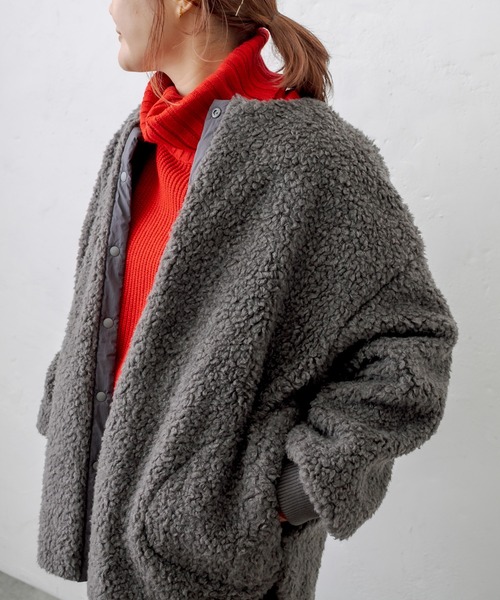 PUAL CE CIN（ピュアルセシン）の「ウールボアリバーシブルジャケット（その他アウター・レディース・モカ/グレー/ベージュ・FREE）」の2枚目の写真