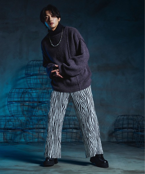 Ellno Loset（エルノロゼット）の「2WAYメランジニット（カーディガン/ボレロ・メンズ・ブラック/ダークパープル/ブルーグレー・FREE）」の5枚目の写真