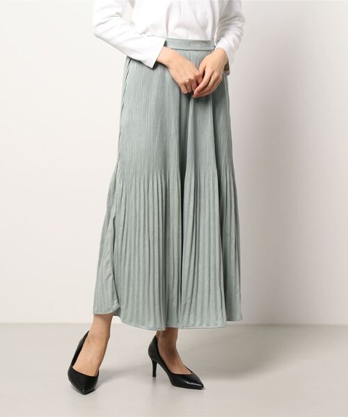 ehka sopo（エヘカソポ）の「フェイクスエードプリーツスカート（スカート・レディース・ベージュ/グリーン/チャコール・ﾌﾘ-）」の8枚目の写真