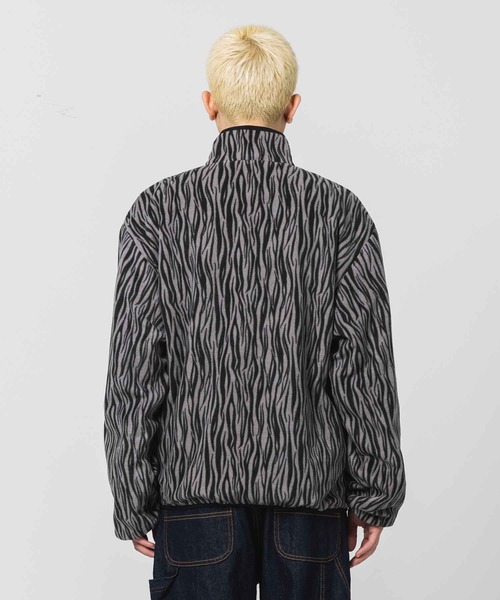 XLARGE（エクストララージ）の「REVERSIBLE FLEECE JACKET（ブルゾン・メンズ・オリーブ/ブラック・S/M/L/XL）」の8枚目の写真