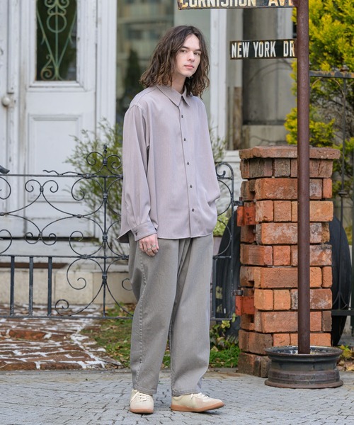 Alcindor Materials(アルシンダーマテリアルズ)の「imitation relax shirts-linen-/イミテーションリラックスシャツ-リネン-(シャツ/ブラウス・メンズ・ベージュ/ネイビー/モカ・MEDIUM/LARGE)」の8枚目の写真