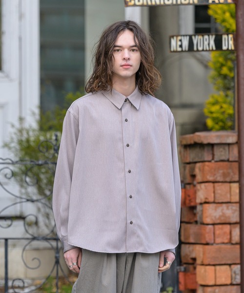 Alcindor Materials(アルシンダーマテリアルズ)の「imitation relax shirts-linen-/イミテーションリラックスシャツ-リネン-(シャツ/ブラウス・メンズ・ベージュ/ネイビー/モカ・MEDIUM/LARGE)」の9枚目の写真