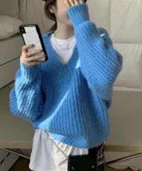 leune(ルネ)の「【leune】Vネックルーズニット(ニット/セーター・レディース・ピンク/ブルー・FREE)」の6枚目の写真