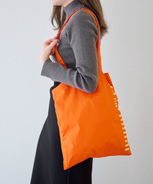 COLONY 2139（コロニートゥーワンスリーナイン）の「カラーバッグ/エコバッグ/トートバッグ（トートバッグ・レディース・ブラック/パープル/ピンク/イエロー/オレンジ/ブルー/グリーン・FREE）」の7枚目の写真