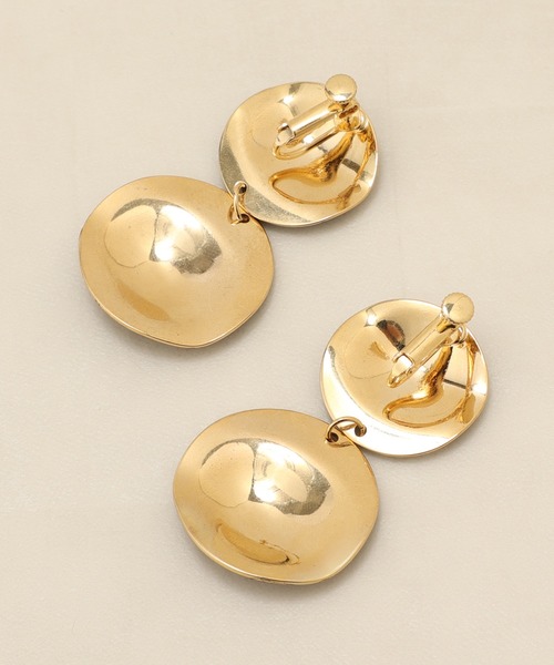 RIVE DROITE(リヴドロワ)の「メタルモチーフイヤリング(イヤリング・レディース・ゴールド・FREE)」の10枚目の写真