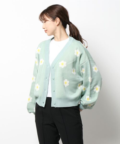 INGNI（イング）の「配色デイジー柄Vネックニットカーディガン（カーディガン/ボレロ・レディース・ライトグリーン/ブラック×ブラック/ホワイト系5・M）」の3枚目の写真