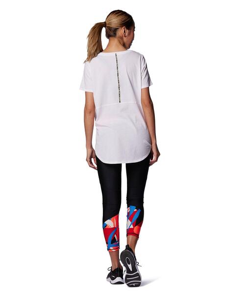 UNDER ARMOUR（アンダーアーマー）の「UAコットン グラフィック Tシャツ 〈スポーティング パスート〉（トレーニング/レディース）（Tシャツ/カットソー・レディース・ブラック/ホワイト・S/L/M/XL）」の22枚目の写真