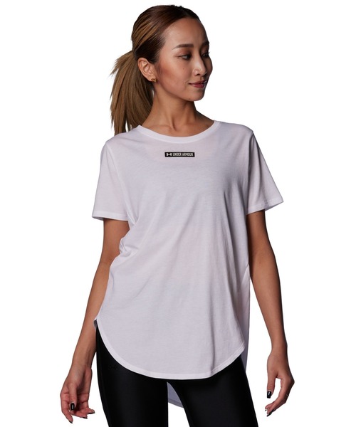 UNDER ARMOUR（アンダーアーマー）の「UAコットン グラフィック Tシャツ 〈スポーティング パスート〉（トレーニング/レディース）（Tシャツ/カットソー・レディース・ブラック/ホワイト・S/L/M/XL）」の2枚目の写真