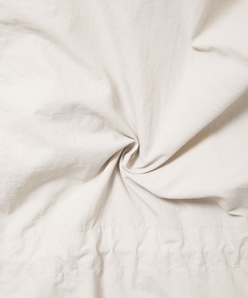 fifth(フィフス)の「ウエストギャザーマウンテンパーカー(マウンテンパーカー・レディース・ブラック/カーキ/ライトベージュ・M)」の11枚目の写真