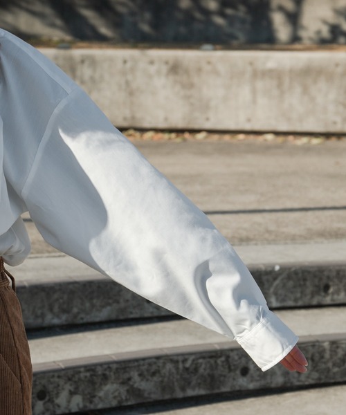 kutir(クティール)の「スカーフ付きレトロシャツ(シャツ/ブラウス・レディース・ネイビー/グリーン/ボルドー・FREE)」の12枚目の写真