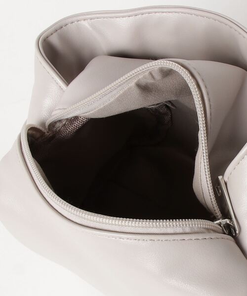 AS KNOW AS plus（アズノゥアズプラス）の「●ノームポーチバッグ（ハンドバッグ・レディース・ブラック/グレー/グリーン・FREE）」の10枚目の写真